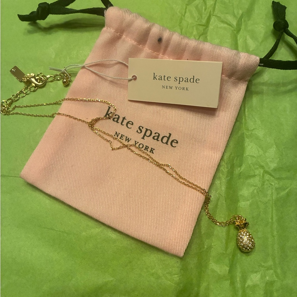 Kate Spade Pineapple Rhinestone Charm Gold Tone Chain Necklace New w Dustbag - Picture 2 of 5